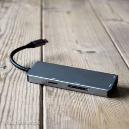  USB-C Dock med HDMI, Rj-45, 2x USB 3.0 og Micro SD samt SD kort